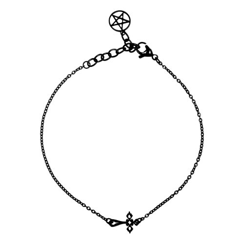 Schwarze Fußkette mit Gothic-Kreuz, verstellbarer Verschluss, auf weißem Hintergrund