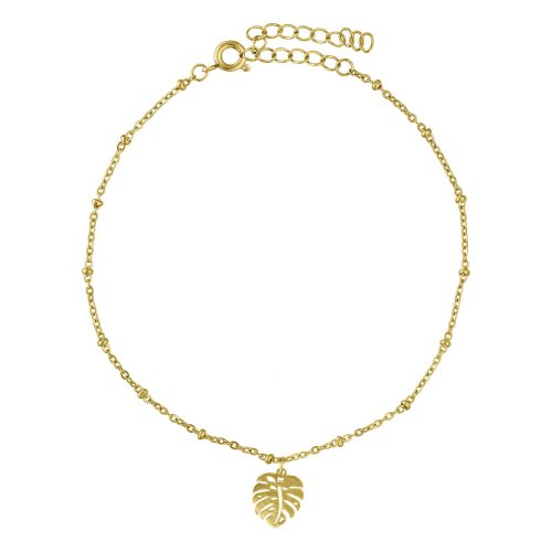 Filigranes goldfarbenes Fußkettchen mit Monstera-Anhänger auf weißem Hintergrund