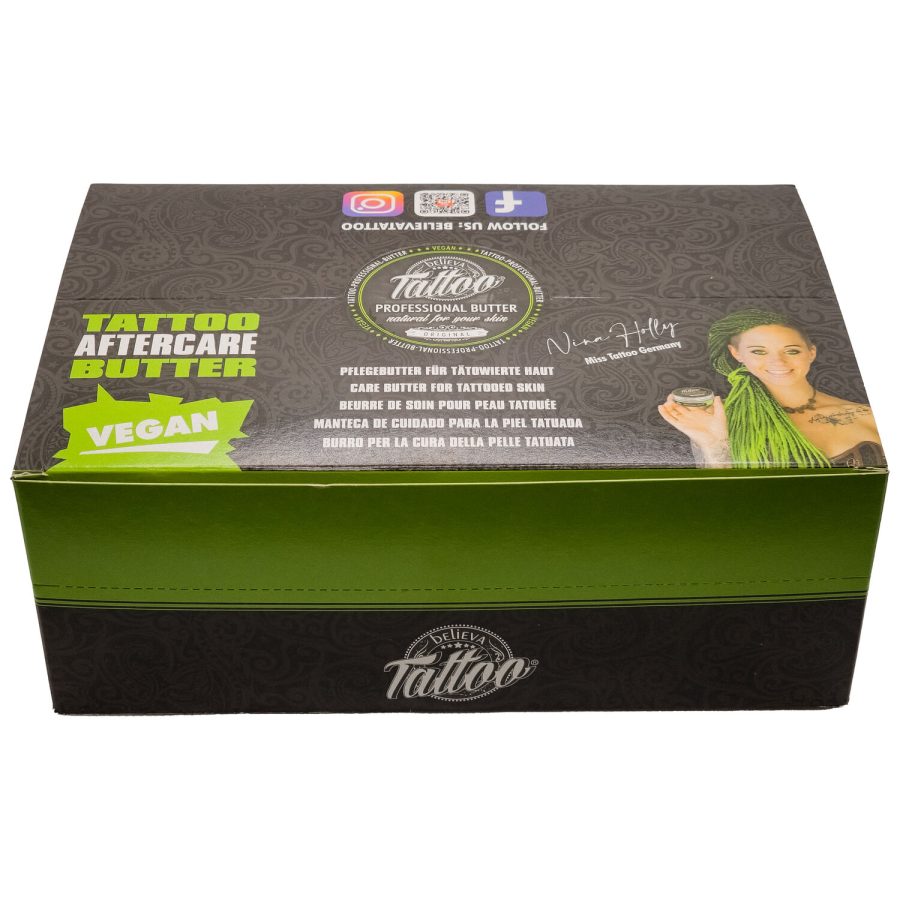 Grüne Verpackung der Believa Tattoo Butter mit veganem Siegel auf weißem Hintergrund