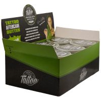 Grüne und schwarze Displaybox mit Believa Tattoo Butter Dosen, 35 ml