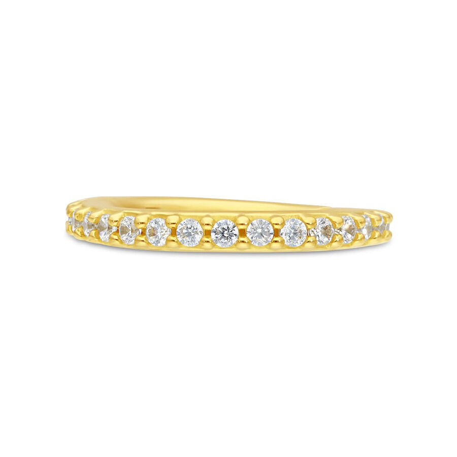 Goldener 18K Piercingring mit klaren Kristallen auf weißem Hintergrund