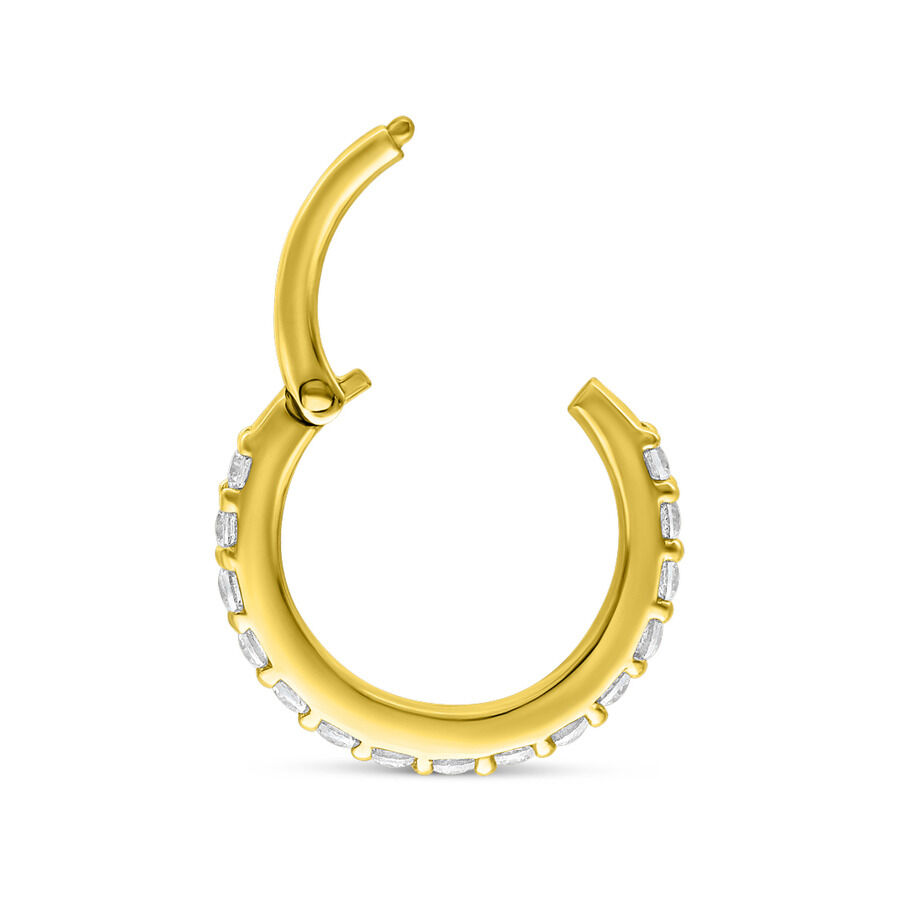 Goldener 14K Piercingring mit klaren Kristallen auf weißem Hintergrund