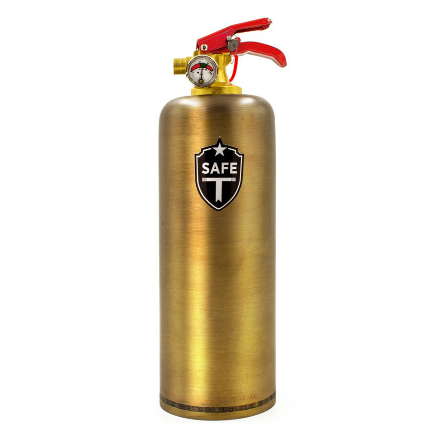 Eleganter Feuerlöscher aus Messing mit rotem Griff auf weißem Hintergrund
