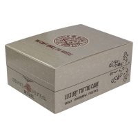 Beige Box mit Hustle Butter Deluxe Logo und Verzierungen