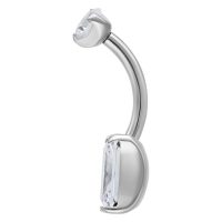 Quadratisches Bauchnabelpiercing aus Titan mit klarem Kristall auf weißem Hintergrund