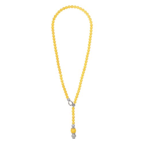 Gelbe Kette aus Pop Rock Pearls mit silbernem Verschluss auf weißem Hintergrund