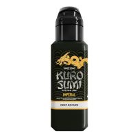 Flasche Kuro Sumi Deep Bronze Tattoo Tinte auf weißem Hintergrund