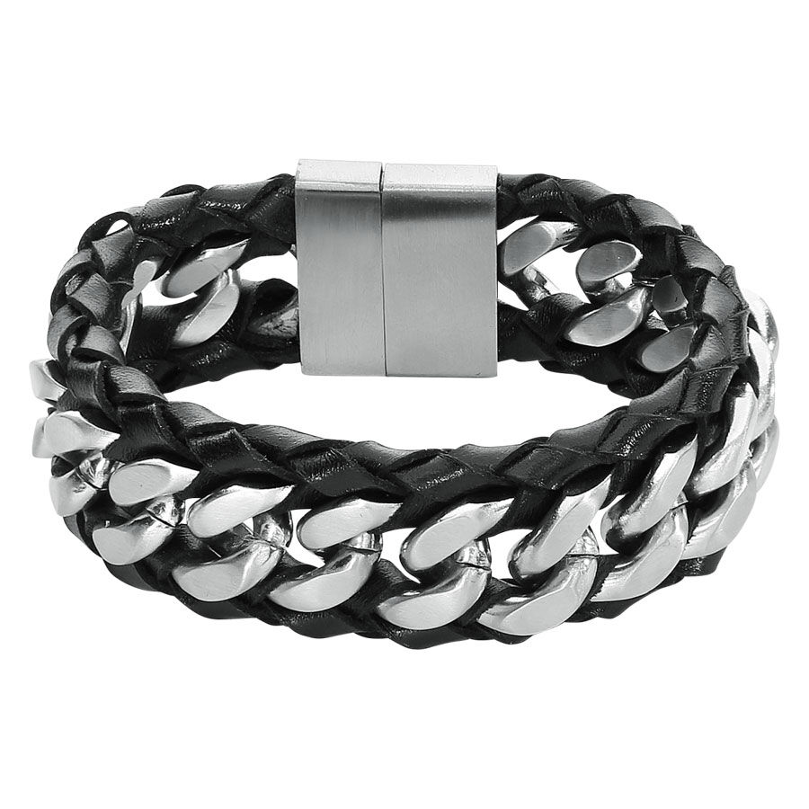 Schwarzes Lederarmband mit silbernen Edelstahlketten und Magnetverschluss auf weißem Hintergrund