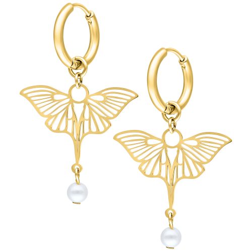 Goldene Ohrringe mit Libellenanhänger und kleiner Perle auf weißem Hintergrund
