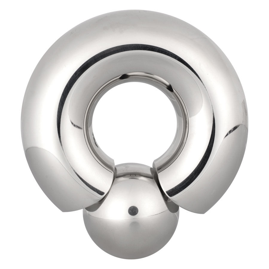 Silberner Monster Screw In Ring aus Chirurgenstahl mit Kugelverschluss auf weißem Hintergrund
