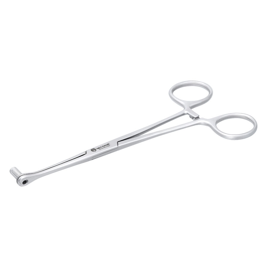 Silbernes Septum Close End Werkzeug auf weißem Hintergrund