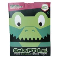 Grüne Verpackung mit Krokodil-Design, Aufschrift 'Snaptile' und Hinweis auf Recycling