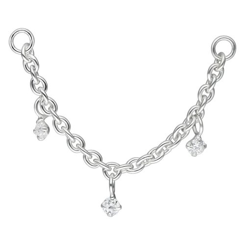 Silberne Piercingkette mit drei klaren Kristallanhängern auf weißem Hintergrund