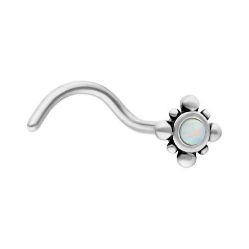 Nasenstecker aus Chirurgenstahl mit weißem Opal auf weißem Hintergrund