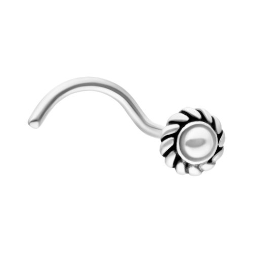 Silberner Nasenstecker mit Pinwheel-Design auf weißem Hintergrund