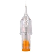 Transparente Cartridge mit 3er Round Liner Nadel, orange Basis, auf weißem Hintergrund