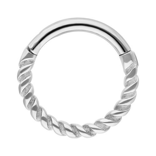 Silberner Twisted Rope Clicker aus Chirurgenstahl 316L auf weißem Hintergrund