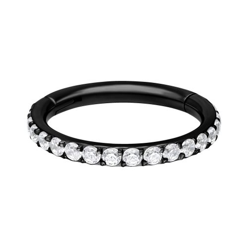 Schwarzer Conch-Ring mit weißen Pavé-Kristallen auf weißem Hintergrund