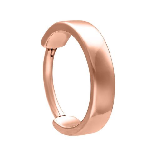 Roségoldener Piercingring mit 12 mm Innendurchmesser auf weißem Hintergrund