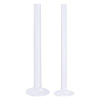 Zwei transparente PTFE Labret Stäbe auf weißem Hintergrund
