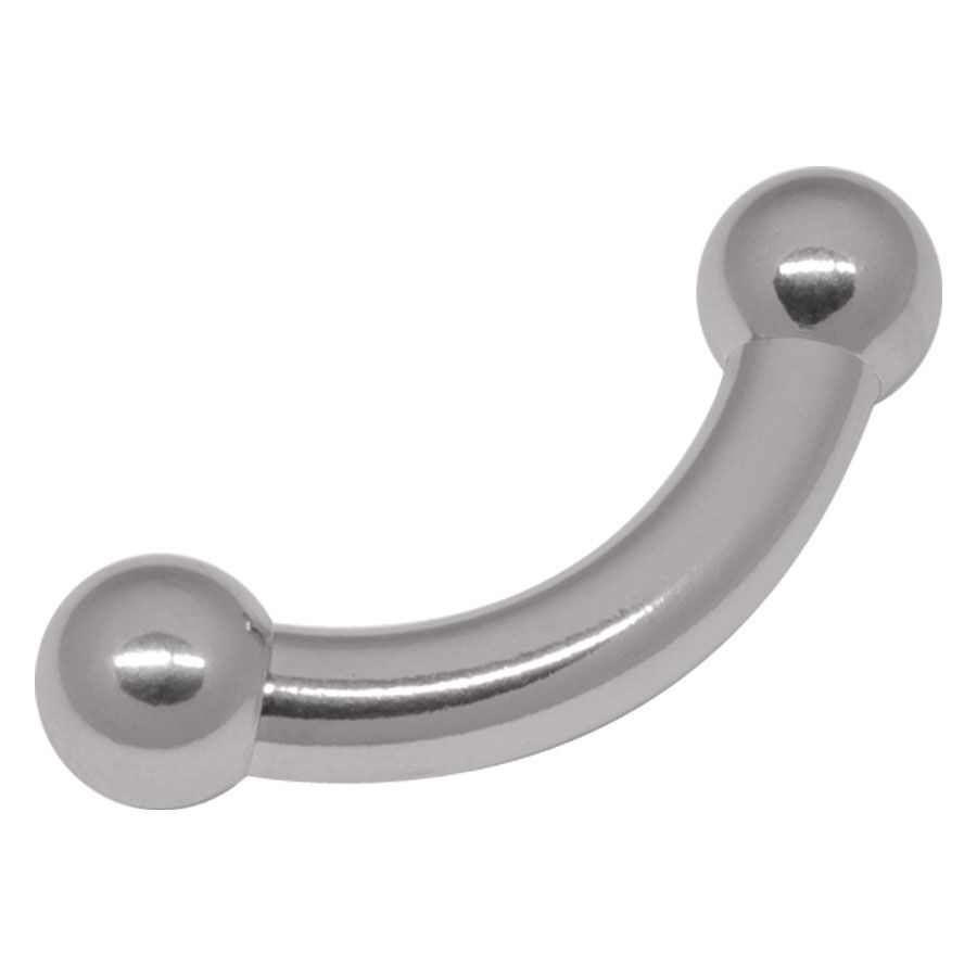 Gebogenes silbernes Intimpiercing mit zwei Kugeln auf weißem Hintergrund