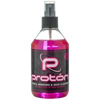 Pinkfarbene Proton Stencil Remover Flasche mit schwarzem Etikett auf weißem Hintergrund