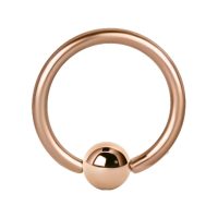 Roségoldener Ball Closure Ring mit 1,0 mm Stärke und 9,0 mm Innendurchmesser auf weißem Hintergrund