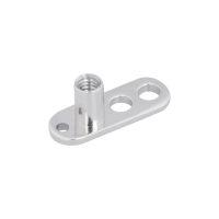 Silberner Titan Dermal Anchor mit 3 Löchern, glänzende Oberfläche