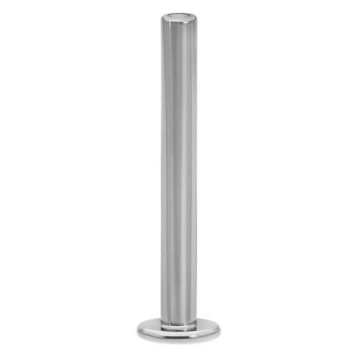 Silberner Pushfit Labret aus Titan auf weißem Hintergrund