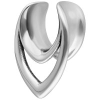 Silberne Double Arrow Earsaddles aus Chirurgenstahl 316L, 8,0 mm Größe, auf weißem Hintergrund