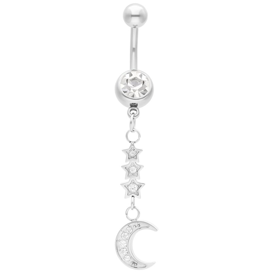Bauchnabelpiercing mit silbernem Mondanhänger und Sternen auf weißem Hintergrund