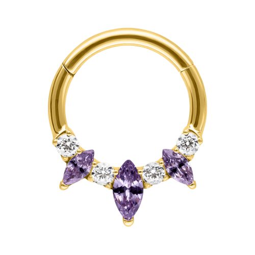 Goldener Septum Clicker mit Amethyst Kristallen auf weißem Hintergrund
