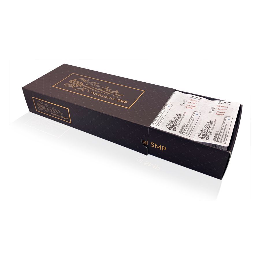 Schwarze Schachtel mit Premium SMP Round Liner Cartridges und sichtbaren Nadeln