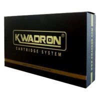 Schwarze Kwadron Verpackung mit goldener Aufschrift auf weißem Hintergrund