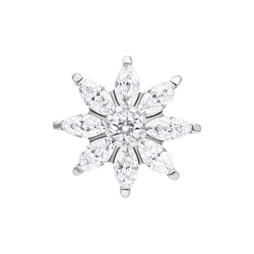 Silberner Kristallaufsatz in Form einer Eisblume auf weißem Hintergrund
