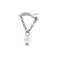 Silberfarbener Helix Push Fit Aufsatz mit Kette und Perle auf weißem Hintergrund