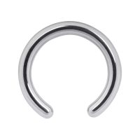 Silberner Clip In Ball Ring aus Titan auf weißem Hintergrund