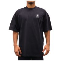 Schwarzes unisex Oversized T-Shirt mit Mock Neck, Baumwolle, Person trägt Größe L