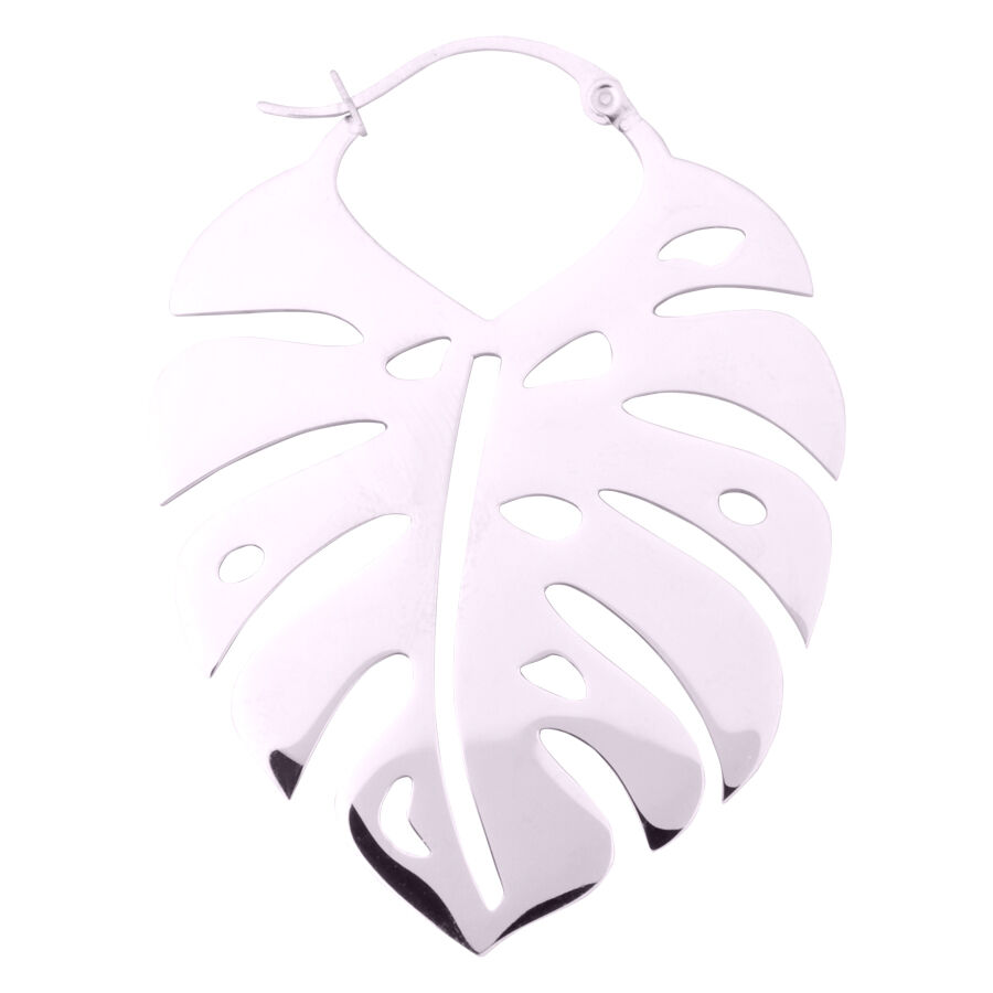Silberfarbener Monstera Leaf Ohrring auf weißem Hintergrund