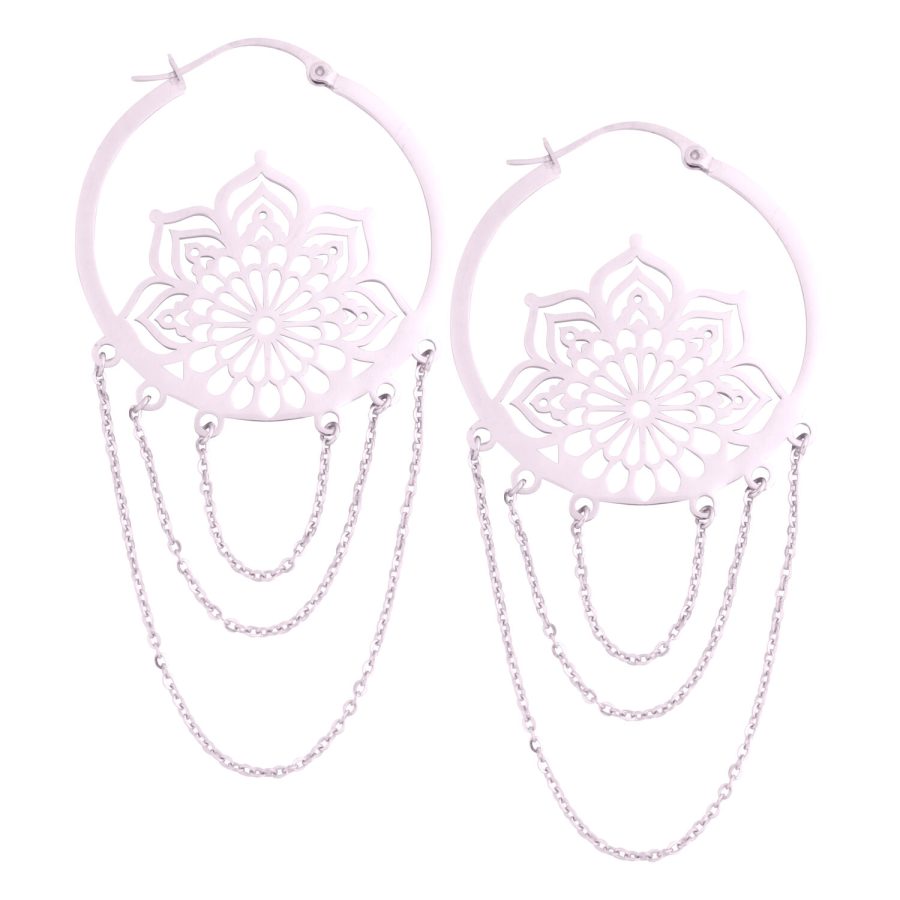 La Fleur Hoops Ohrringe aus Edelstahl mit filigranem Blumenmuster und Kettenanhängern auf weißem Hintergrund