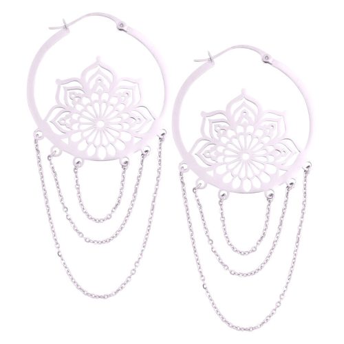 Silberne La Fleur Hoops aus Chirurgenstahl 316L mit Kettenanhänger auf weißem Hintergrund