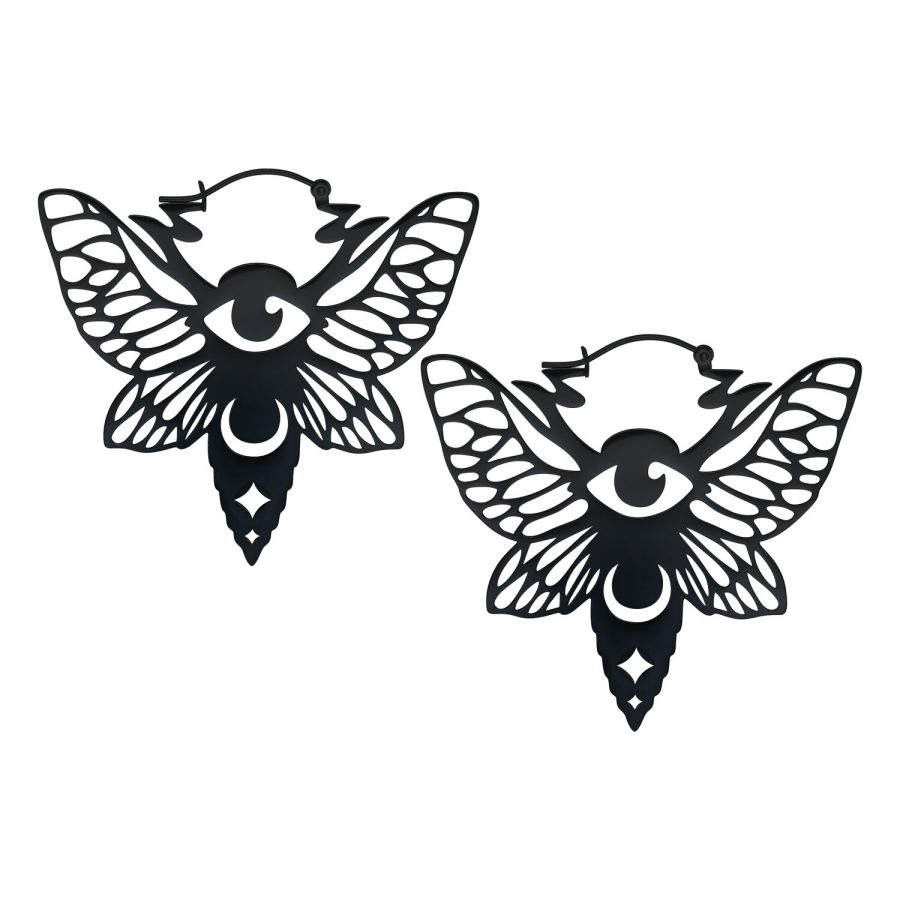 Schwarze Moth Hoops Ohrringe mit Flügel- und Augendesign auf weißem Hintergrund