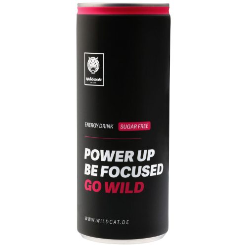 Schwarze Dose Wildcat Energy Drink Zuckerfrei mit rotem Deckel auf weißem Hintergrund