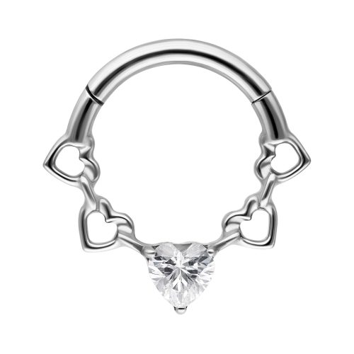 Silberner Septum Clicker mit Herz- und Kristalldetails auf weißem Hintergrund