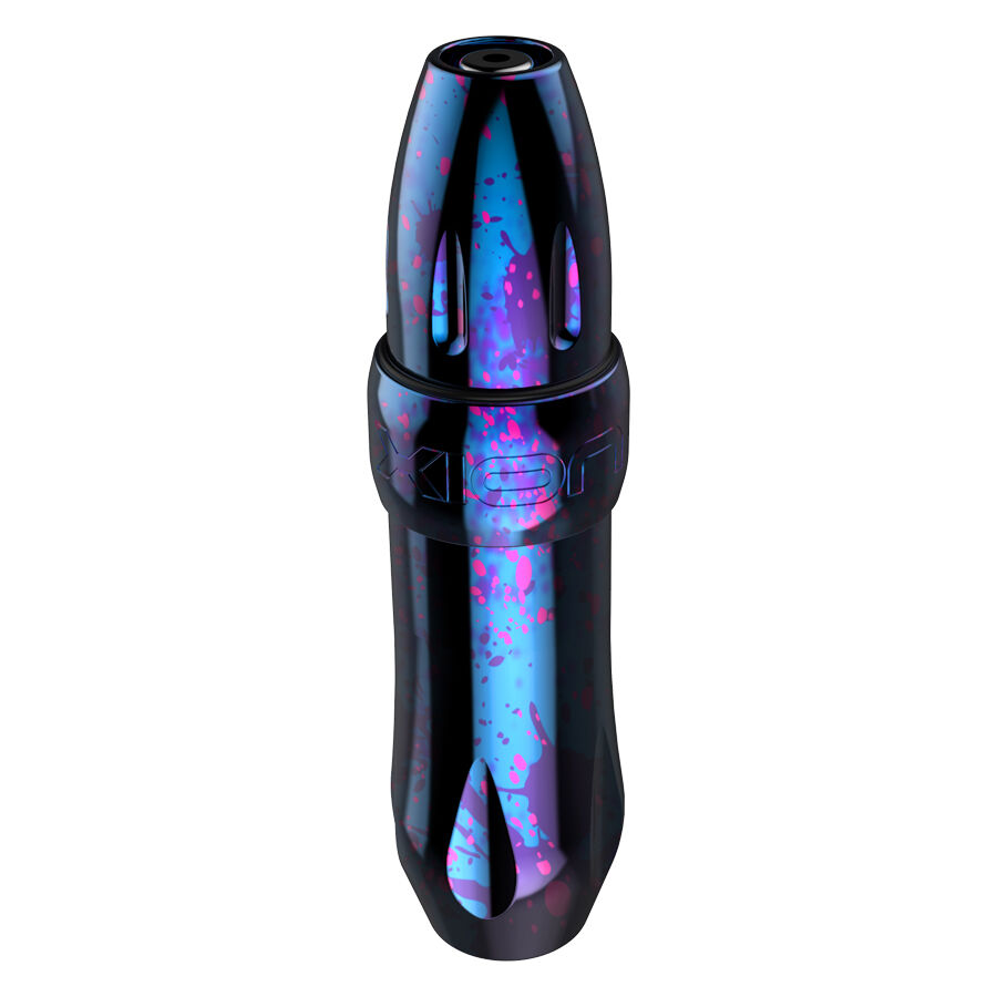 Tattoo Pen in Pink, Blau und Lila auf weißem Hintergrund
