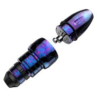 Tattoo Pen in Pink, Blau und Lila auf weißem Hintergrund