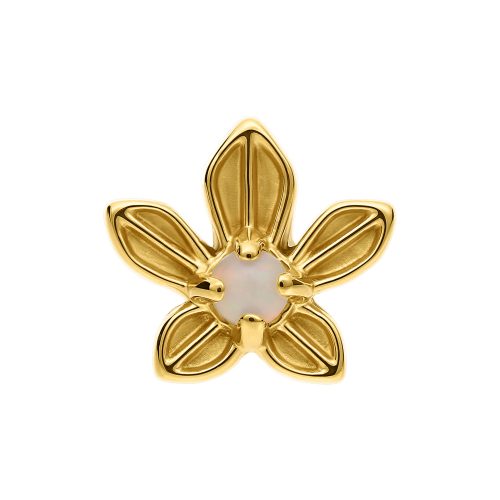 Goldener Jasminblütenaufsatz mit synthetischem Opal in der Mitte auf weißem Hintergrund