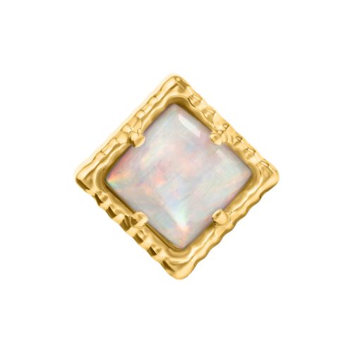 Quadratischer goldfarbener Aufsatz mit synthetischem Opal in der Mitte, auf weißem Hintergrund.