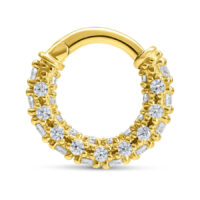 Goldener 18K Hinged Ring mit klaren Kristallen auf weißem Hintergrund